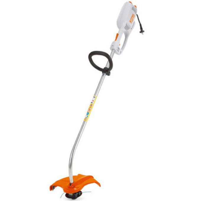 COUPE BORDURES STIHL FSE 60