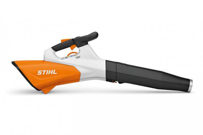 SOUFFLEUR STIHL BGA 200 - Copie