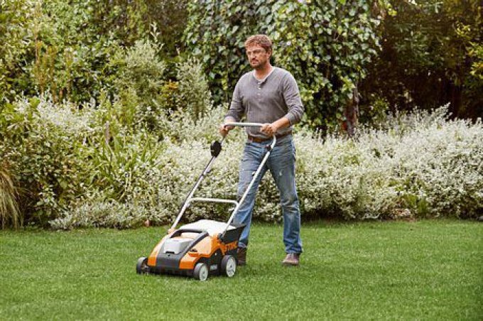SCARIFICATEUR STIHL RLA 240 + AK20 + AL101
