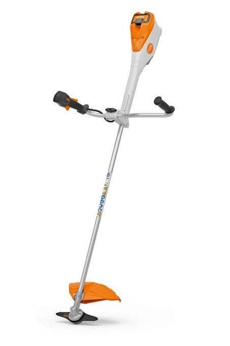 DEBROUSSAILLEUSE STIHL FSA 135